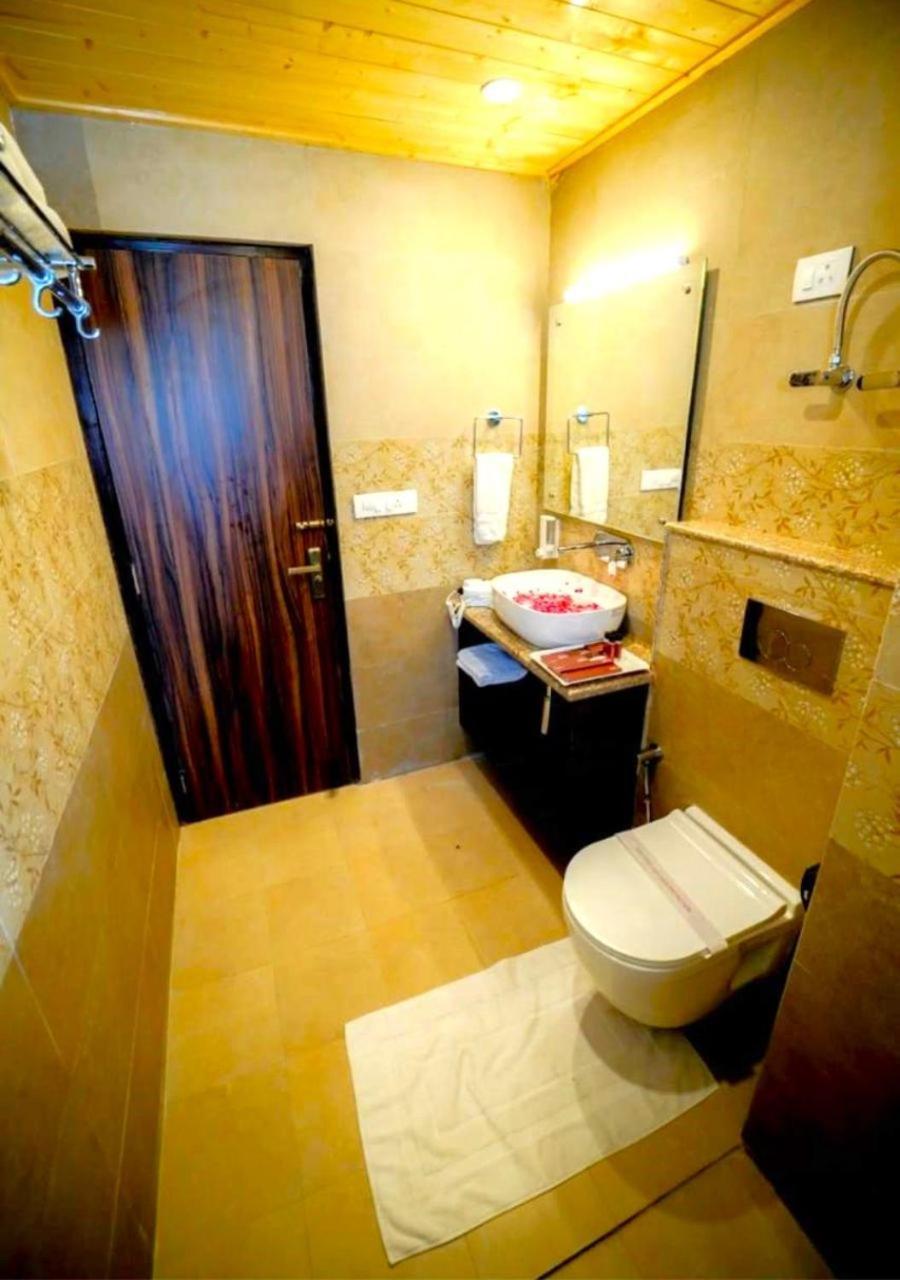 Simsa Heights Manali Manāli Exterior foto