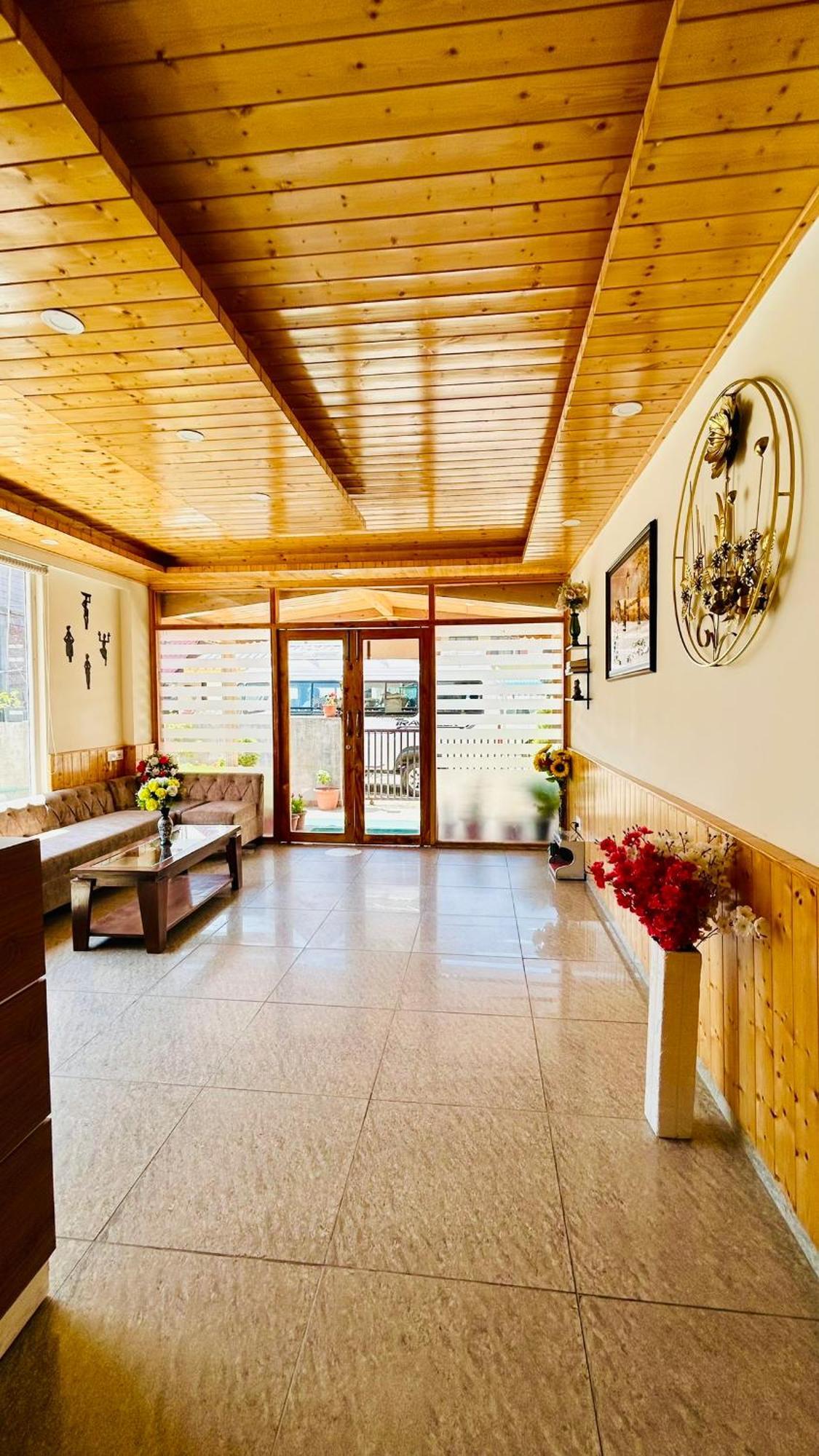 Simsa Heights Manali Manāli Exterior foto